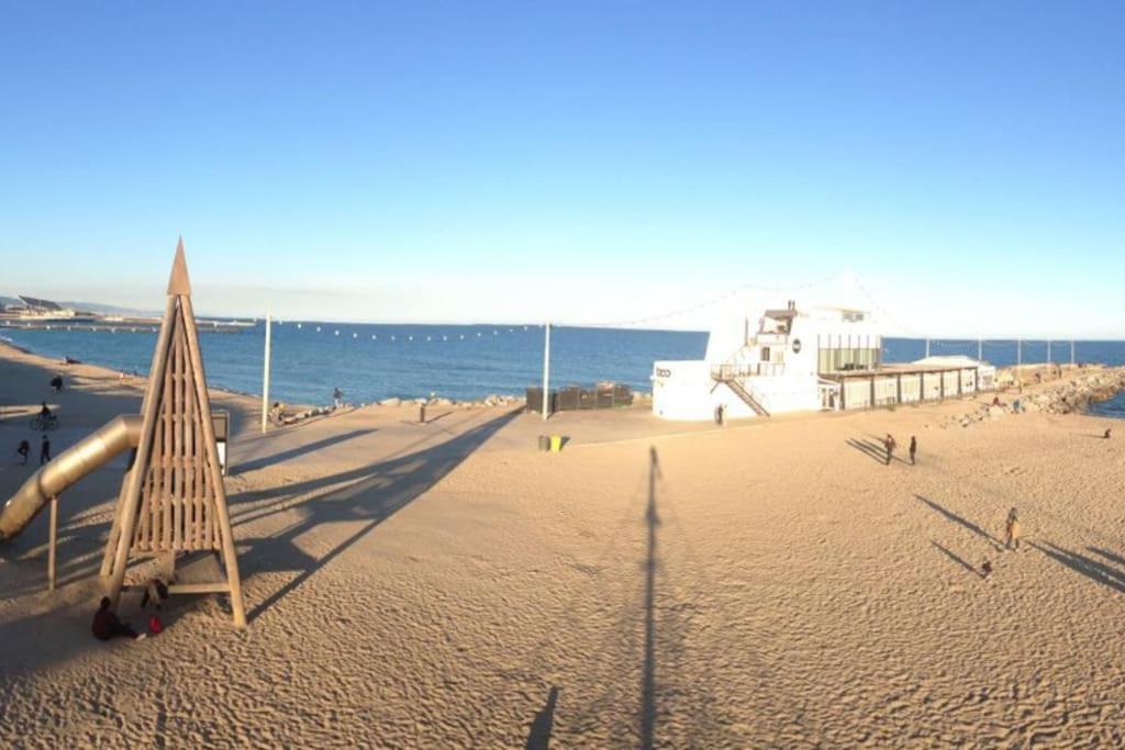 Barcelona Family Beach Exteriör bild